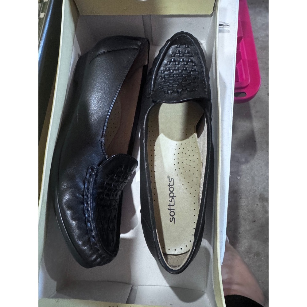 Softspots Constance 4031 Womens Black Leather Woven Loafers Flats Size 8.5 N